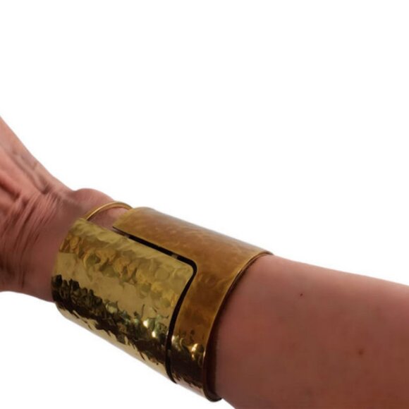 Vintage LANVIN PARIS Hammered Brass Oracle Cuff Bracelet S/S 2013 Runway - Picture 11 of 11